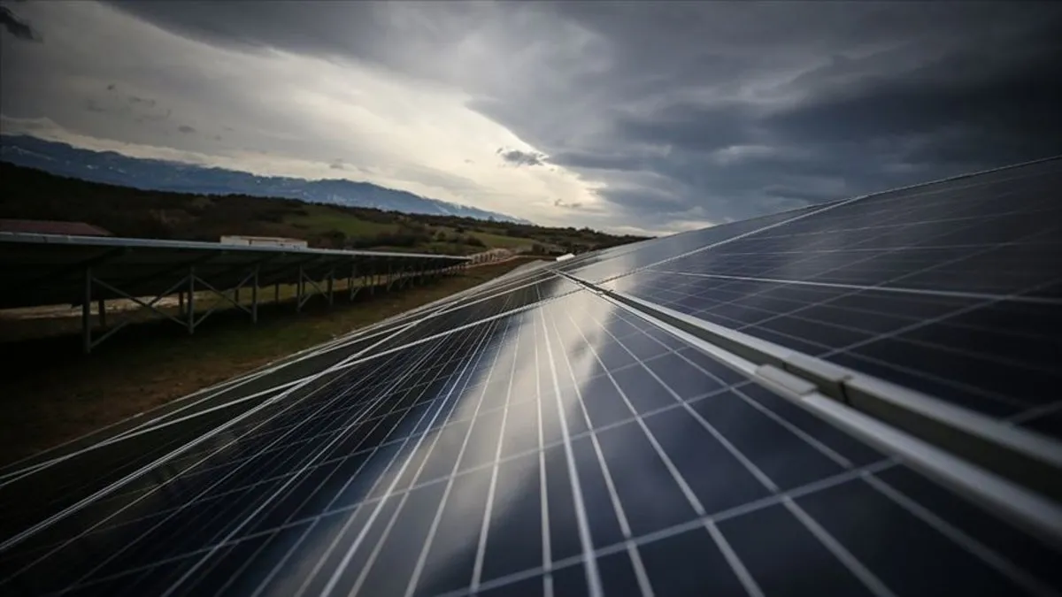Güneş enerjisi kurulu gücü 16 bin megavatı aştı