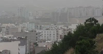 Toz taşınımı Cizre’yi etkisi altına aldı #sirnak