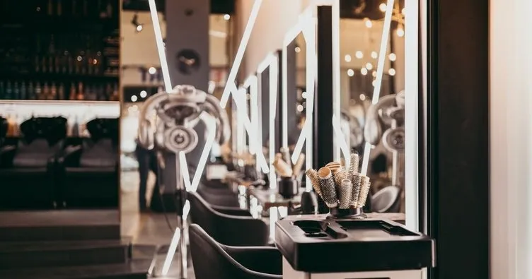 Berberler ve kuaförler Pazar günü açık mı, kapalı mı, hangi gün kapalı olacak? Berber ve kuaförlerin bir gün kapalı olması uygulaması ertelendi