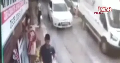 Halk otobüsünün yan bagaj kapağının çarptığı kadın yaralandı | Video