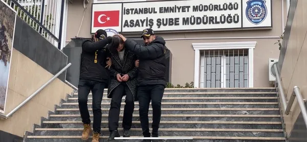 15-yil-hapis-cezasi-bulunan-hukumlu-kadikoyde-yakalandi-1744531421459.jpg