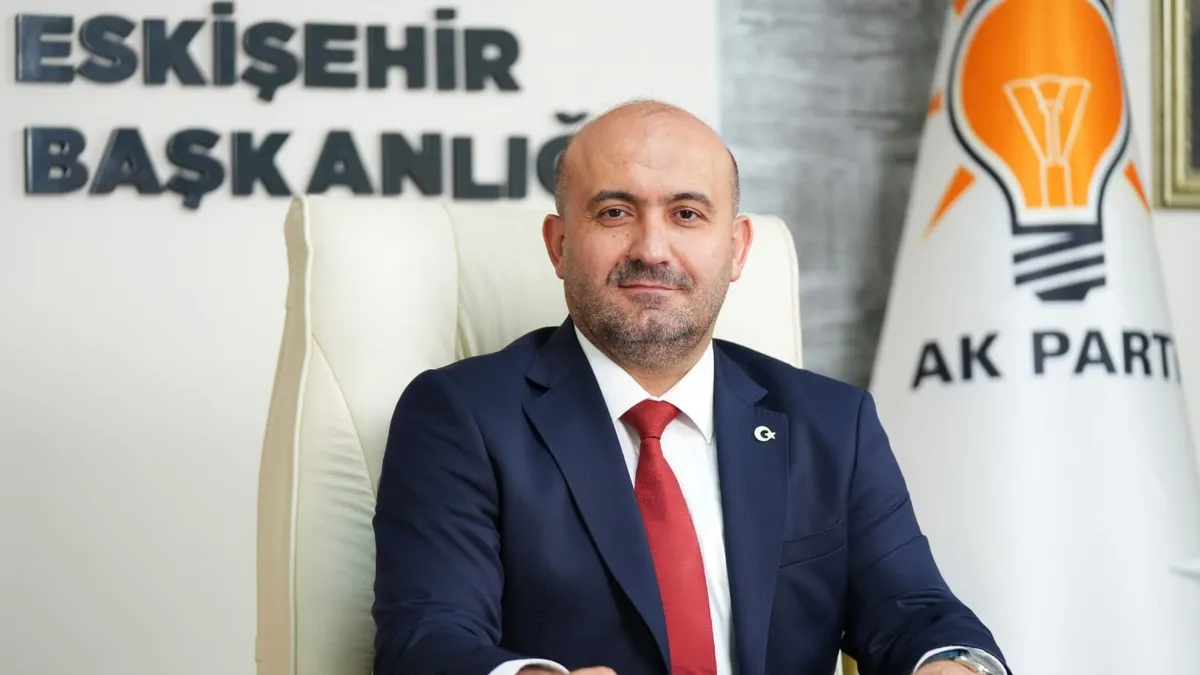 AK Parti Eskişehir İl Bakanı Gürhan Albayrak: Eskişehirlinin hakkını yedirmeyiz! 550 bin liralık kamu alacağının hesabı verilmeli AK Parti Eskişehir İl Bakanı Gürhan Albayrak: Eskişehirlinin hakkını yedirmeyiz! 550 bin liralık kamu alacağının hesabı verilmeli