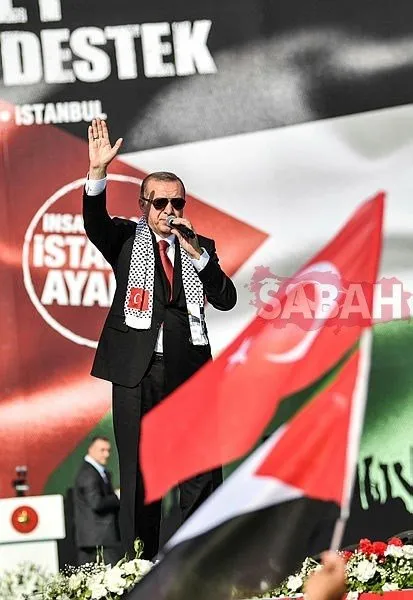 Cumhurbaşkanı Erdoğan önderliğinde Yenikapı’da Kudüs’ün yanında tek ses oldular!