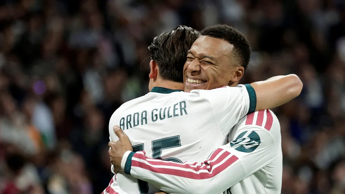 Real Madrid, Barcelona'yı deplasmanda devirdi