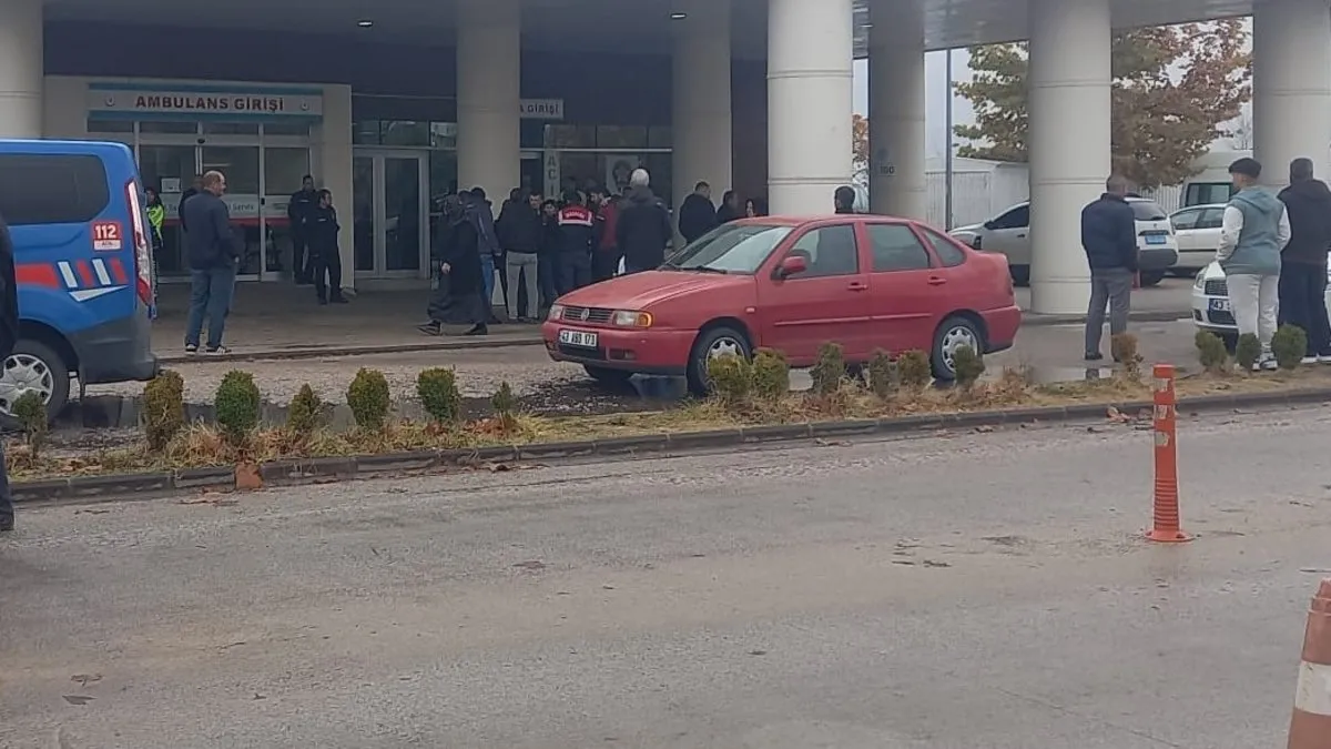 Kütahya'da amca ile yeğen arasında silahlı çatışma: 1 ölü 2 yaralı