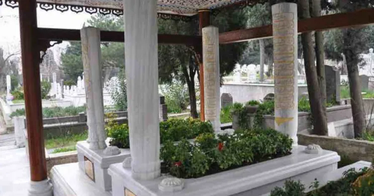 Sakızağacı mezarlığı yol tarifi: Edirnekapı Sakızağacı mezarlığı şehitliği nerede ve nasıl gidilir? Otobüs, tramvay, metrobüs, minibiüs hangi araçlar gidiyor?