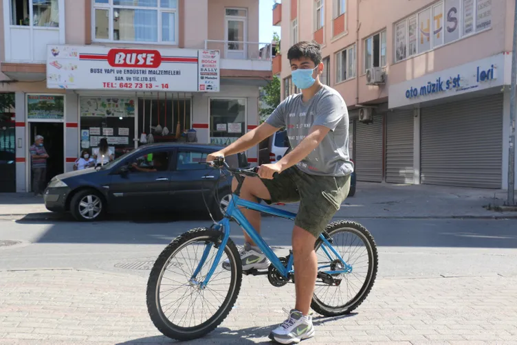 Kuzeniyle iddiaya girdi, CİMER’den istediği bisiklet kapısına geldi