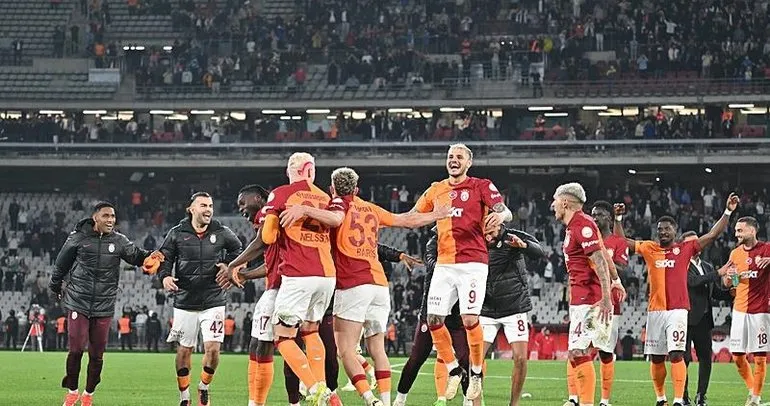 Galatasaray 2 kupayı da Fenerbahçe derbisine istiyor!