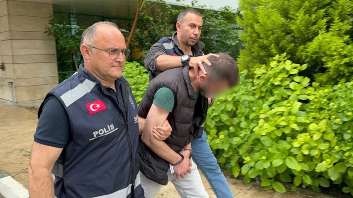 Samsun’da mezarda eşini darbetmişti: O koca tutuklandı! Samsun’da mezarda eşini darbetmişti: O koca tutuklandı!