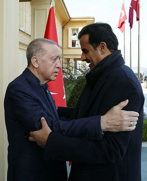 son-dakika-katar-emiri-baskan-erdoganla-gorusmek-uzere-turkiyeye-hareket-etti-1676202756339.jpg