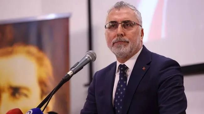 bakhan-isikhandan-onemli-aciklamalar-belediyelerin-borcu-196-milyar-tl-1745692486692.jpeg Bakhan Işıkhan'dan önemli açıklamalar: