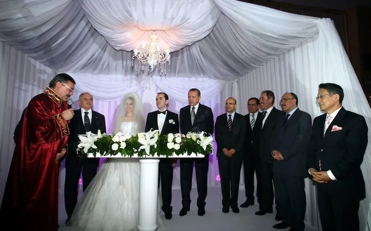 Başbakan Erdoğan nikah şahitliği yaptı