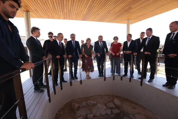 malatya-kultur-yolu-festivali-iki-onemli-acilisla-basladi-1786190220948.jpeg