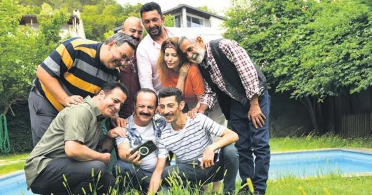 30 yıllık arkadaşların komik öyküsü