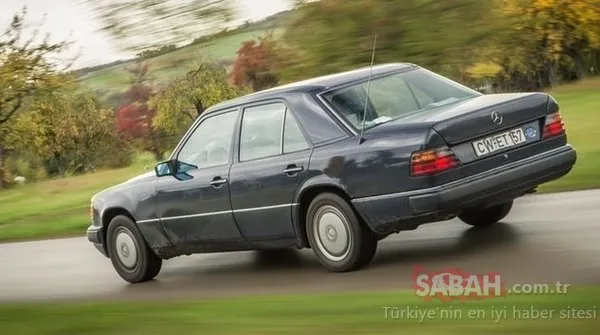 Mercedes 200 D ile 1 milyon km yaptı! Mercedes'in motoru bakın ne hale geldi...