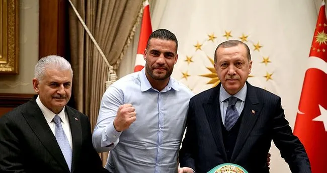 Recep Tayyip Erdogan Hayrani Boksor Manuel Charr Turkiye Ye Geliyor Spor Haberleri