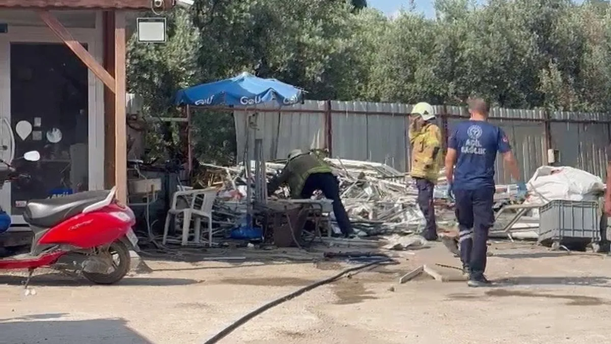Hurda deposundaki LPG tankı patladı: 1 yaralı Hurda deposundaki LPG tankı patladı: 1 yaralı