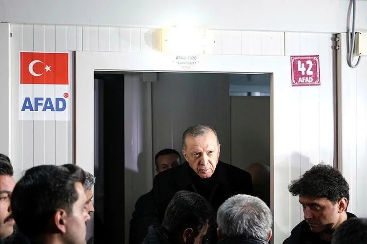 Başkan Erdoğan ve Bahçeli Kahramanmaraş'ta konteyner kenti ziyaret etti!