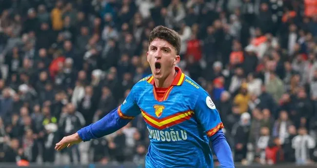 Göztepe’de Taha sözleşme yeniledi