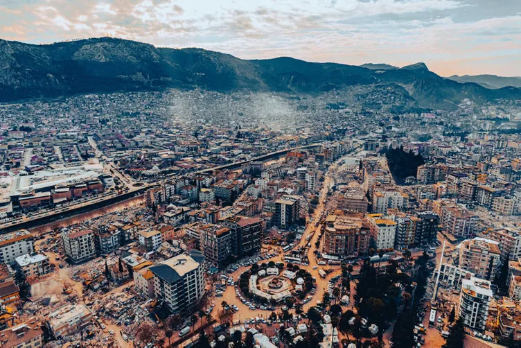 Kahramanmaraş depreminin etkisi giderek katlandı! Prof. Dr. Şükrü Ersoy SABAH’a konuştu: Şiddeti maksimuma yakın