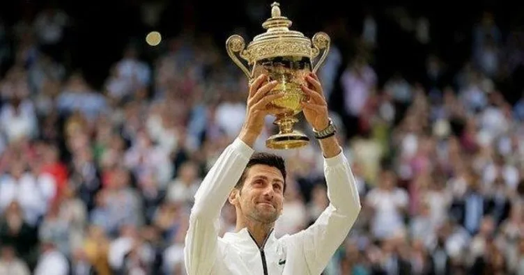 Wimbledon’ın kralı Djokovic