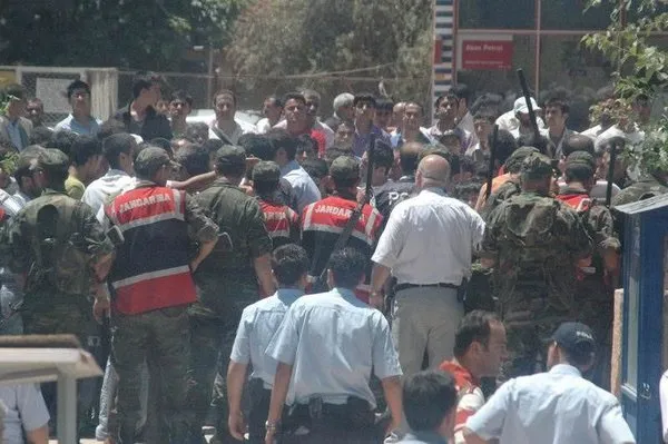 Şanlıurfa'da silahlı kavga