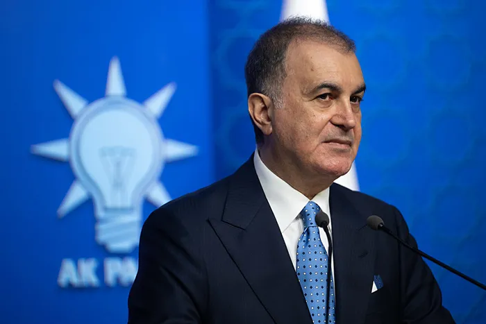 son-dakika-ak-parti-sozcusu-omer-celikten-ozgur-ozele-tepki-cumhurbaskanimiz-kirmizi-cizgimizdir-1779708908817.jpg SON DAKİKA | AK Parti Sözcüsü Ömer Çelik'ten Özgür Özel'e tepki: Cumhurbaşkanımız kırmızı çizgimizdir!