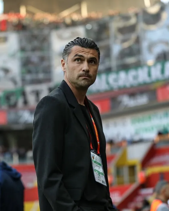 Burak Yılmaz’ın pahalı zevki! Lüks aracı dudak uçuklattı