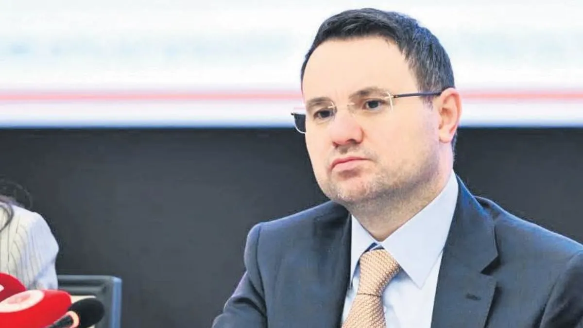 150 bin lirayı Türk Kızılay'a bağışladı haber görseli