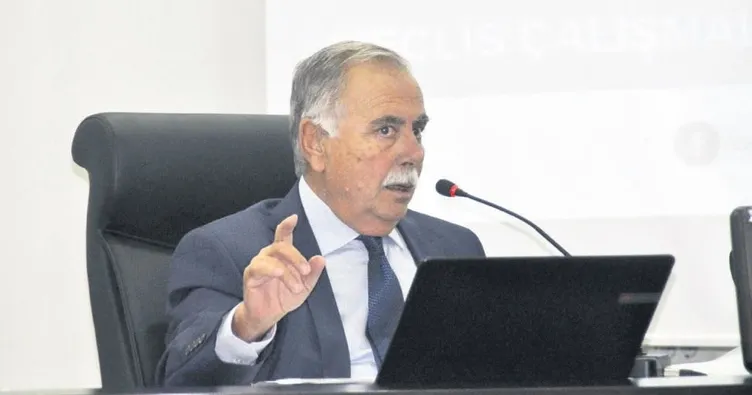 CHP’li başkan AK Parti’nin mikrofonunu kapattırdı