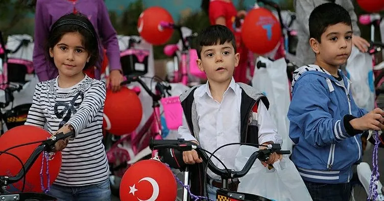 Yetimlere kardeşlik iftarı