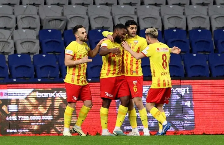 SON DAKİKA HABERİ: Kulüplerin harcama limitleri açıklandı! İşte takım takım o liste...