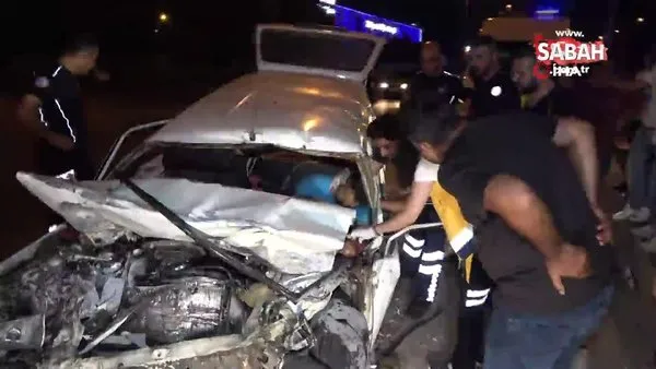 Adana’da otomobil işçi servisine arkadan çarptı: 6 yaralı | Video