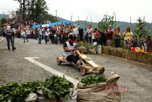 Rize'de düzenlenen 'Formulaz' tahta araba yarışları nefes kesti