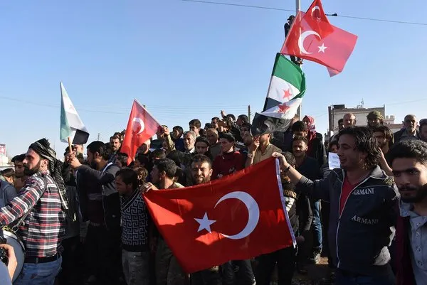 Tel Rıfat halkı Türk askerini sevinçle karşıladı