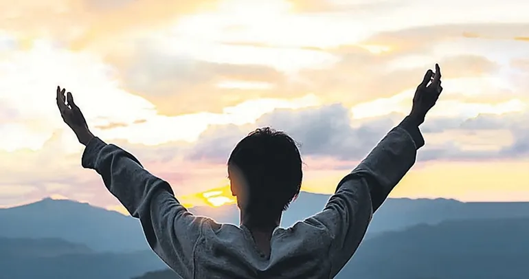 Uyanmak bazen sarsılmakla başlar