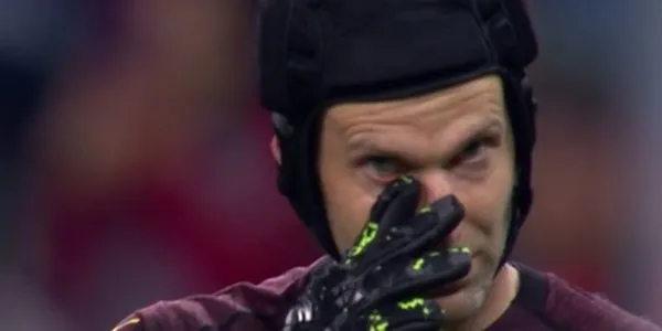 Petr Cech gözyaşlarıyla veda etti