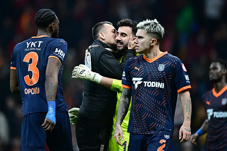 Son dakika haberleri: Galatasaray - Başakşehir maçı sonrası Okan Buruk’a eleştiri! Çok gereksizdi...