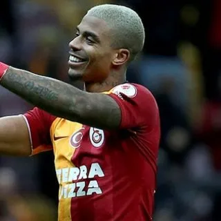 Galatasaray'a Mario Lemina'dan iyi haber!