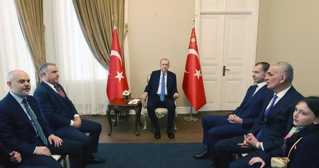 Başkan Erdoğan UEFA Başkanı Ceferin’i kabul etti