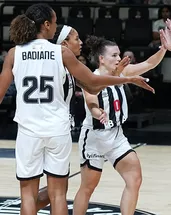 Beşiktaş BOA sezona galibiyetle başladı!