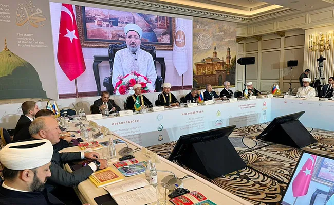 diyanet-isleri-baskani-arpagus-toplumsal-huzur-saglikli-aile-ile-mumkundur-1765810761624.jpg