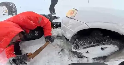 Ardahan'da kar fırtınası! Ilgar Dağı'nda mahsur kalanlar kurtarıldı #ardahan