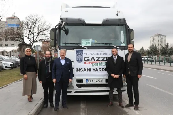 melikgaziden-gazzeye-24-tirlik-yardim-destegi-1770907572240.jpg