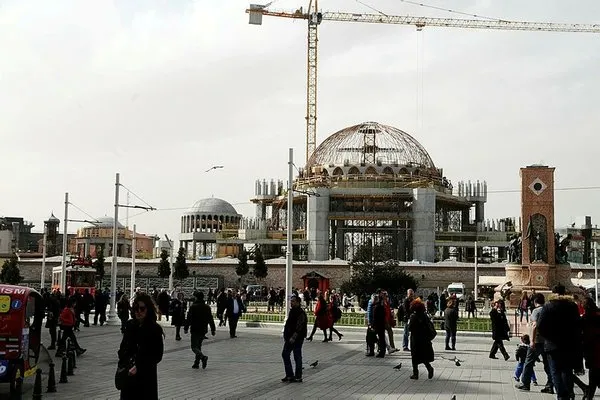 Taksim Camii'nde sona gelindi!
