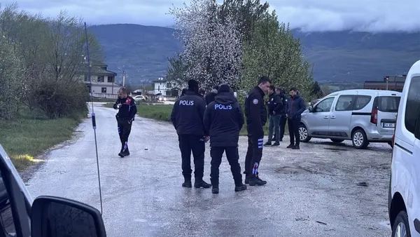boluda-dehset-konusmaya-gittilerkursunlarin-hedefi-oldular-3-supheli-yakalandi-1777720297912.jpg