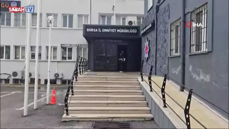 Önce hırsızlık yapıp sonra işyerini sahibi öldüren zanlı tutuklandı | Video