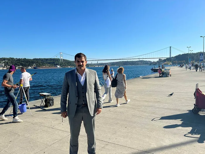 sinan-ates-cinayeti-davasina-ikinci-gununde-sanik-savunmalariyla-devam-ediliyor-1719925087675.jpg Sinan Ateş davasında tansiyon yükseldi! Mahkeme Başkanı tepki gösterdi: Şov yapmaya gerek yok