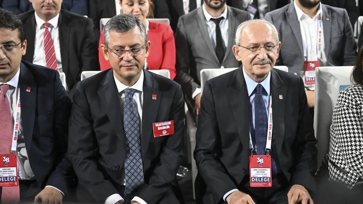 Son dakika haberleri… Kılıçdaroğlu ve Özgür Özel telefonda görüştü Son dakika haberleri… Kılıçdaroğlu ve Özgür Özel telefonda görüştü