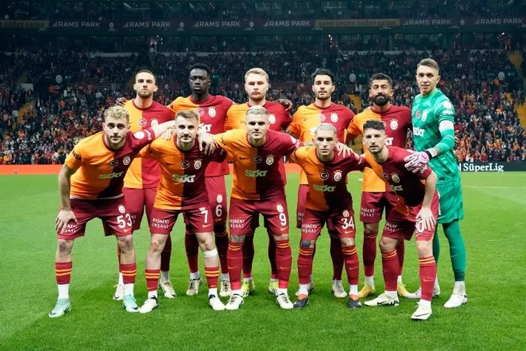 Son dakika Galatasaray haberi: Dries Mertens’in yerine akılalmaz 10 numara! Galatasaray taraftarının iştahı kabardı...